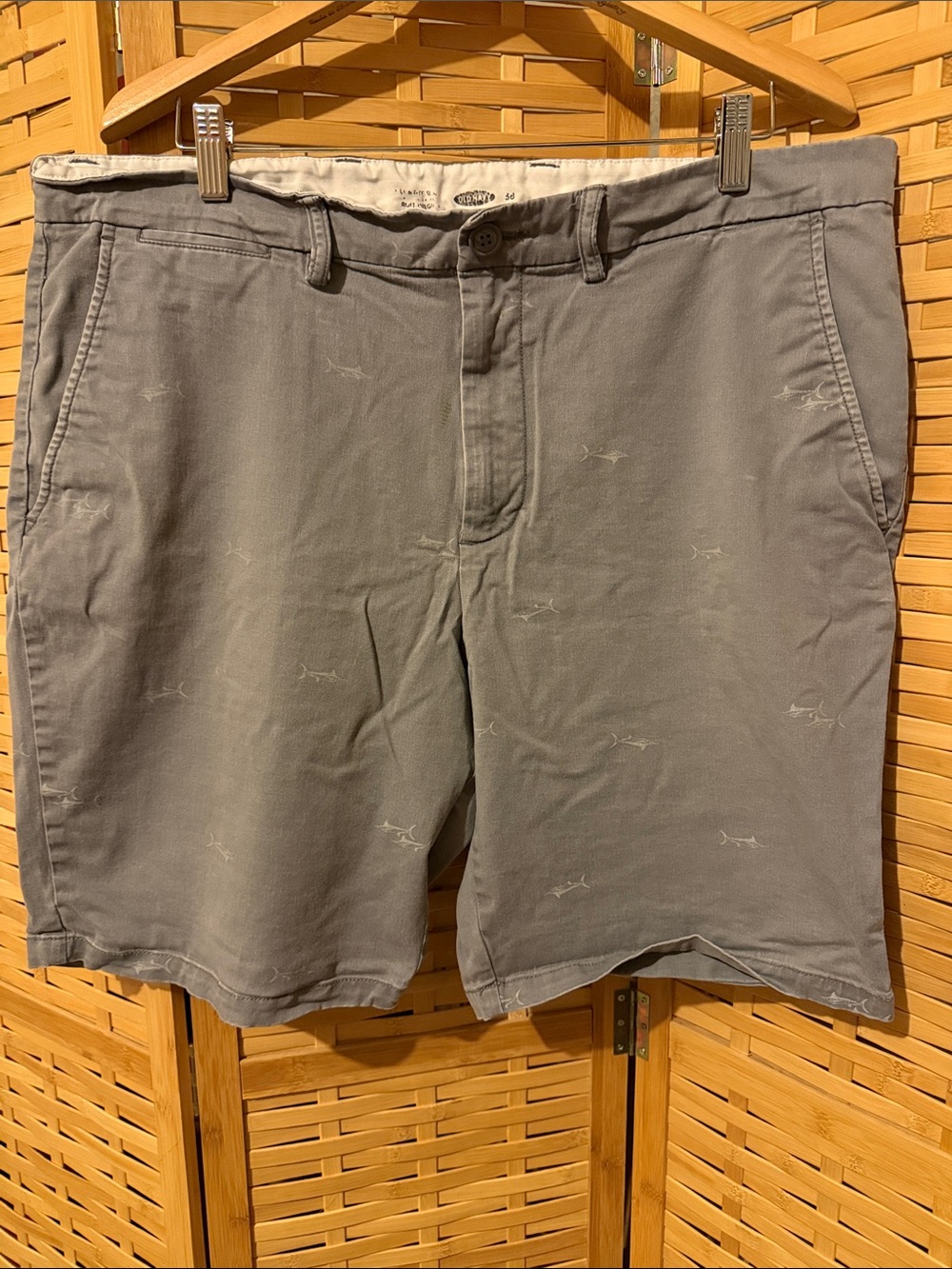 Men's Gray shark print Chino Shorts